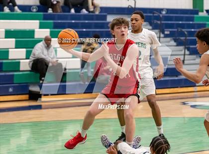Thumbnail 1 in Overland vs Regis Jesuit photogallery.