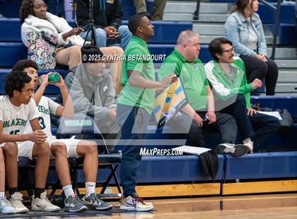 Thumbnail 3 in Overland vs Regis Jesuit photogallery.