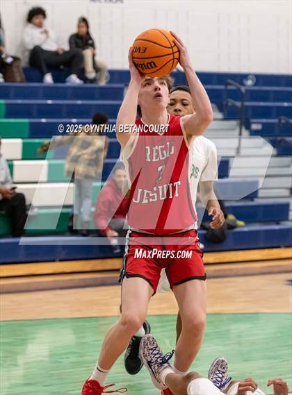 Thumbnail 2 in Overland vs Regis Jesuit photogallery.