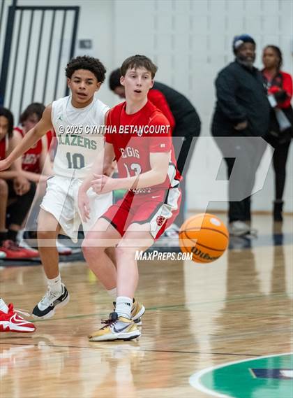 Thumbnail 3 in Overland vs Regis Jesuit photogallery.