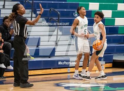 Thumbnail 1 in Overland vs Regis Jesuit photogallery.