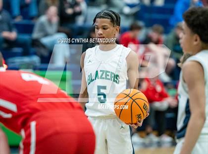 Thumbnail 2 in Overland vs Regis Jesuit photogallery.