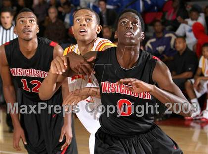 Thumbnail 3 in Taft vs. Westchester (Tip-Off Classic) photogallery.