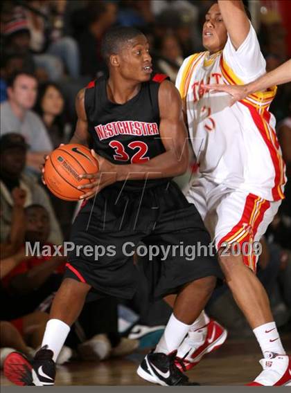Thumbnail 2 in Taft vs. Westchester (Tip-Off Classic) photogallery.
