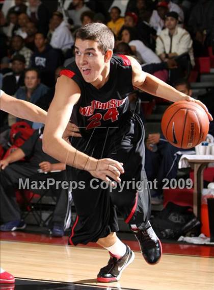 Thumbnail 2 in Taft vs. Westchester (Tip-Off Classic) photogallery.
