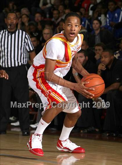 Thumbnail 3 in Taft vs. Westchester (Tip-Off Classic) photogallery.