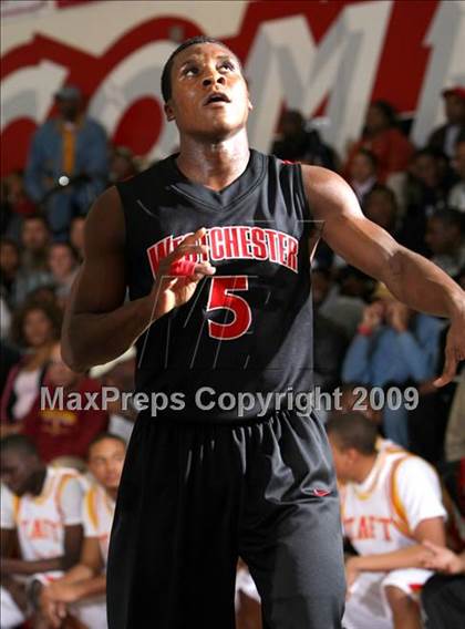 Thumbnail 2 in Taft vs. Westchester (Tip-Off Classic) photogallery.