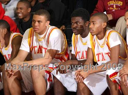 Thumbnail 2 in Taft vs. Westchester (Tip-Off Classic) photogallery.
