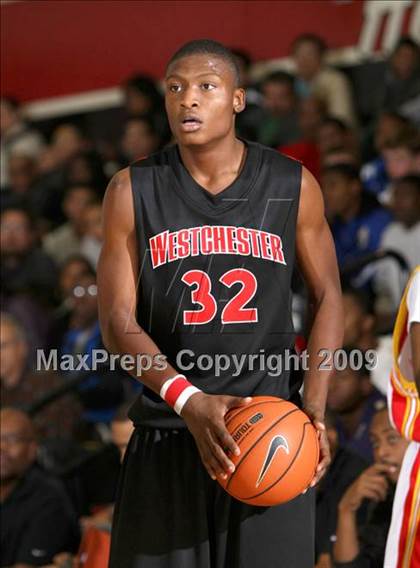 Thumbnail 3 in Taft vs. Westchester (Tip-Off Classic) photogallery.