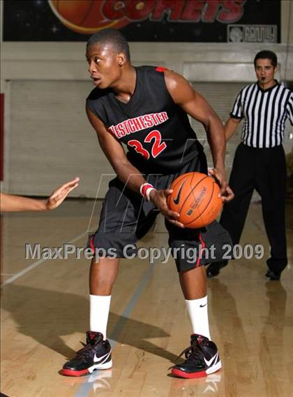 Thumbnail 1 in Taft vs. Westchester (Tip-Off Classic) photogallery.