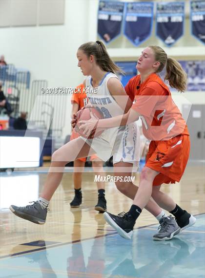 Thumbnail 1 in Hayfield @ Yorktown photogallery.