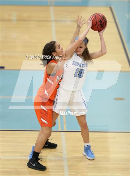 Thumbnail 3 in Hayfield @ Yorktown photogallery.