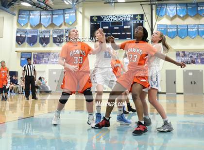 Thumbnail 1 in Hayfield @ Yorktown photogallery.