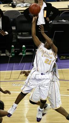 Thumbnail 2 in Canyon Springs vs. Oakland Tech (State D1 Final)#2 photogallery.