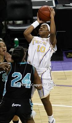 Thumbnail 2 in Canyon Springs vs. Oakland Tech (State D1 Final)#2 photogallery.