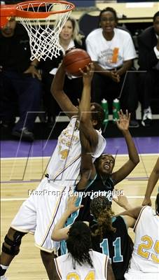Thumbnail 1 in Canyon Springs vs. Oakland Tech (State D1 Final)#2 photogallery.
