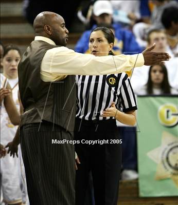 Thumbnail 1 in Canyon Springs vs. Oakland Tech (State D1 Final)#2 photogallery.