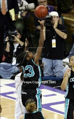 Thumbnail 3 in Canyon Springs vs. Oakland Tech (State D1 Final)#2 photogallery.