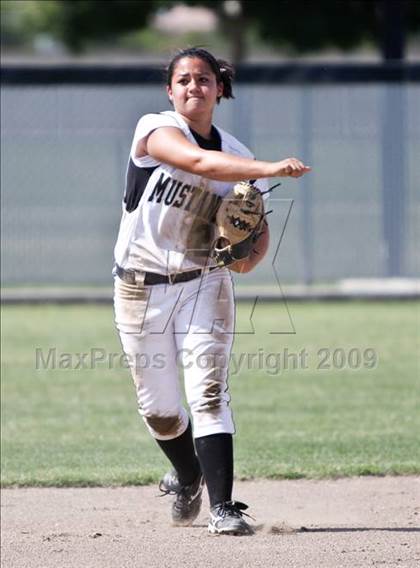 Thumbnail 3 in Buchanan @ Stockdale (CIF CS D1 Final) photogallery.