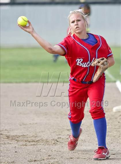 Thumbnail 2 in Buchanan @ Stockdale (CIF CS D1 Final) photogallery.