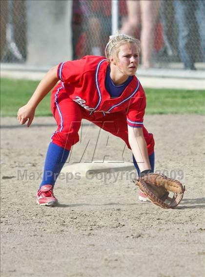 Thumbnail 3 in Buchanan @ Stockdale (CIF CS D1 Final) photogallery.