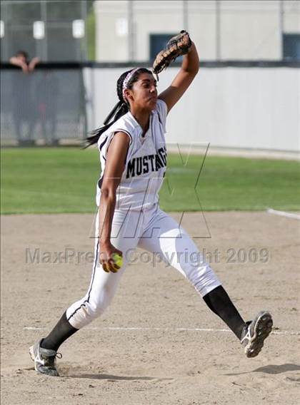Thumbnail 2 in Buchanan @ Stockdale (CIF CS D1 Final) photogallery.