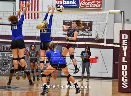 Thumbnail 2 in Greenbrier @ Morrilton photogallery.