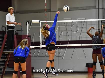 Thumbnail 2 in Greenbrier @ Morrilton photogallery.