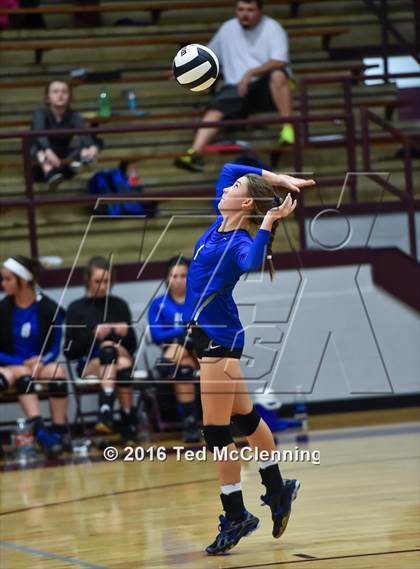 Thumbnail 2 in Greenbrier @ Morrilton photogallery.
