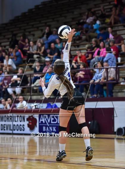 Thumbnail 1 in Greenbrier @ Morrilton photogallery.