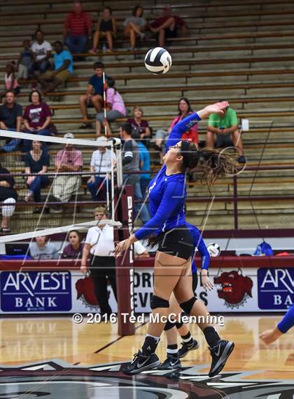 Thumbnail 2 in Greenbrier @ Morrilton photogallery.