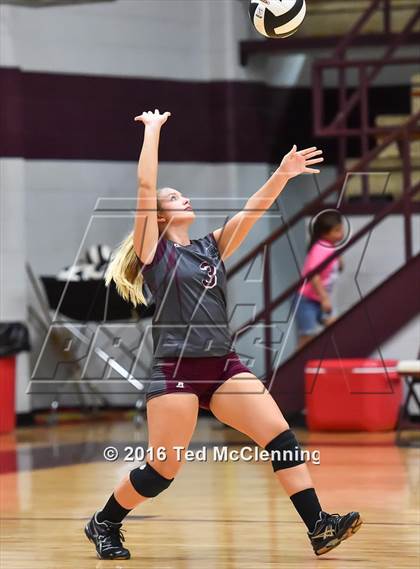 Thumbnail 1 in Greenbrier @ Morrilton photogallery.