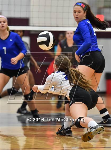 Thumbnail 3 in Greenbrier @ Morrilton photogallery.