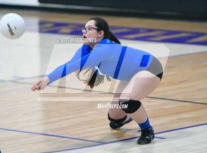 Thumbnail 1 in Kingman @ Northwest Christian photogallery.