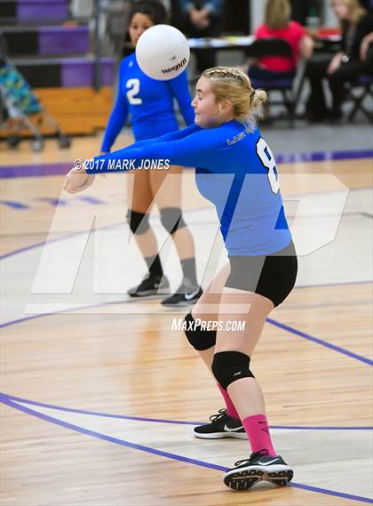Thumbnail 3 in Kingman @ Northwest Christian photogallery.