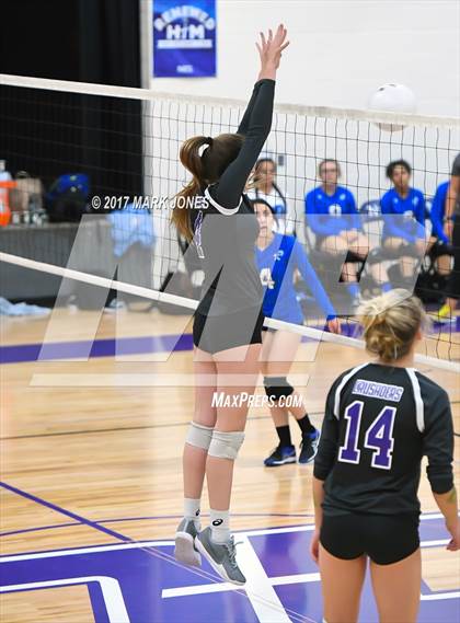 Thumbnail 3 in Kingman @ Northwest Christian photogallery.