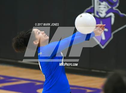 Thumbnail 3 in Kingman @ Northwest Christian photogallery.