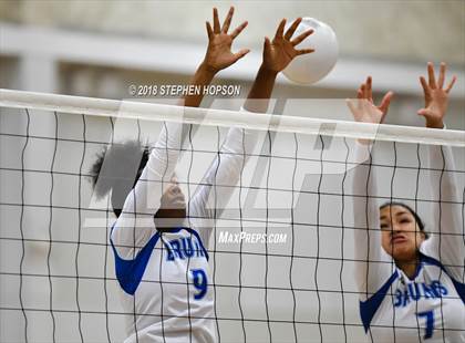 Thumbnail 2 in Lincoln @ Bear Creek photogallery.