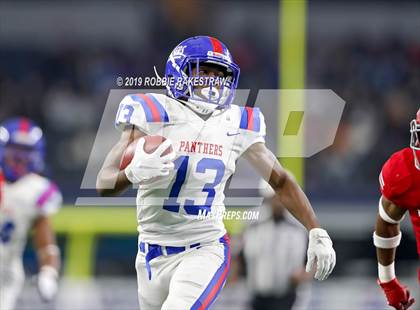 Thumbnail 3 in Duncanville vs. North Shore (UIL 6A Division 1 Final) photogallery.