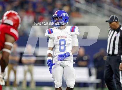 Thumbnail 1 in Duncanville vs. North Shore (UIL 6A Division 1 Final) photogallery.