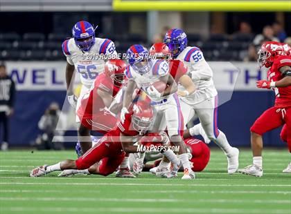 Thumbnail 2 in Duncanville vs. North Shore (UIL 6A Division 1 Final) photogallery.