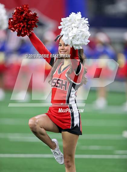 Thumbnail 2 in Duncanville vs. North Shore (UIL 6A Division 1 Final) photogallery.
