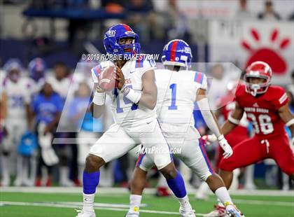 Thumbnail 3 in Duncanville vs. North Shore (UIL 6A Division 1 Final) photogallery.