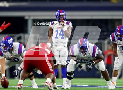 Thumbnail 2 in Duncanville vs. North Shore (UIL 6A Division 1 Final) photogallery.