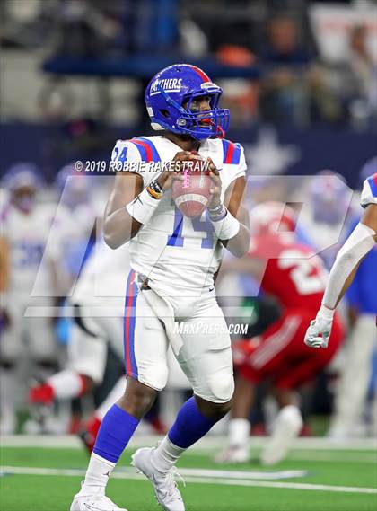 Thumbnail 1 in Duncanville vs. North Shore (UIL 6A Division 1 Final) photogallery.