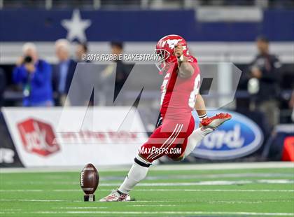 Thumbnail 1 in Duncanville vs. North Shore (UIL 6A Division 1 Final) photogallery.