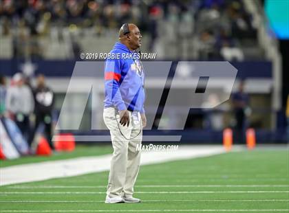Thumbnail 3 in Duncanville vs. North Shore (UIL 6A Division 1 Final) photogallery.