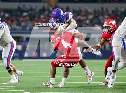 Thumbnail 2 in Duncanville vs. North Shore (UIL 6A Division 1 Final) photogallery.