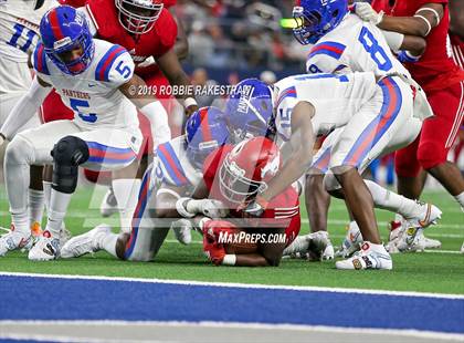 Thumbnail 1 in Duncanville vs. North Shore (UIL 6A Division 1 Final) photogallery.