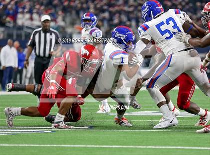 Thumbnail 3 in Duncanville vs. North Shore (UIL 6A Division 1 Final) photogallery.